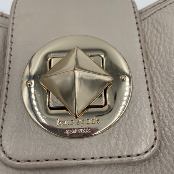 Kate Spade Light Grey Hobo Style Purse - Picture 4 of 12